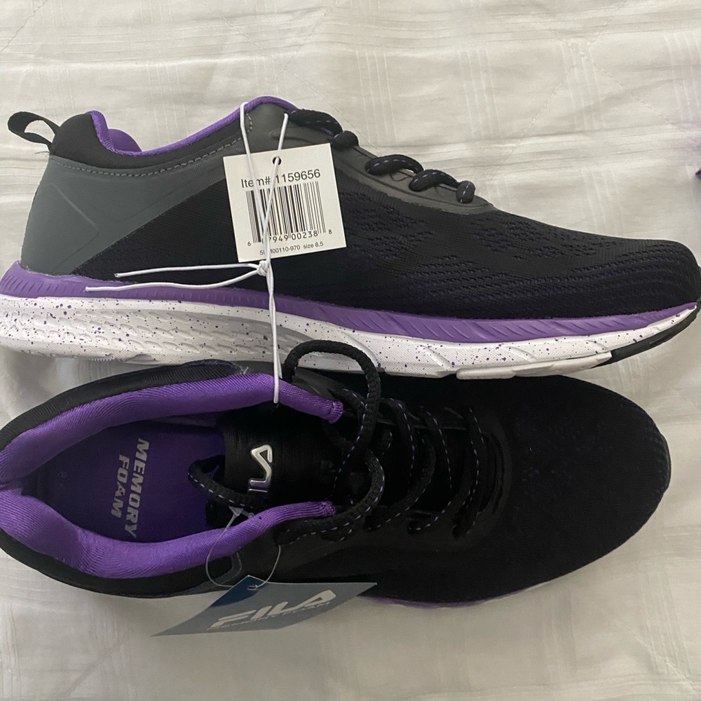 Fila running sneakers